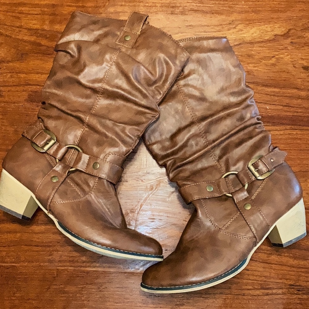 Brown leather heeled boots